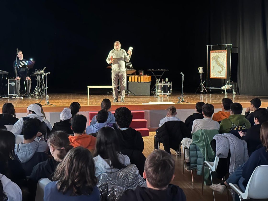 Sh”h Sh”h Shoah Shoah